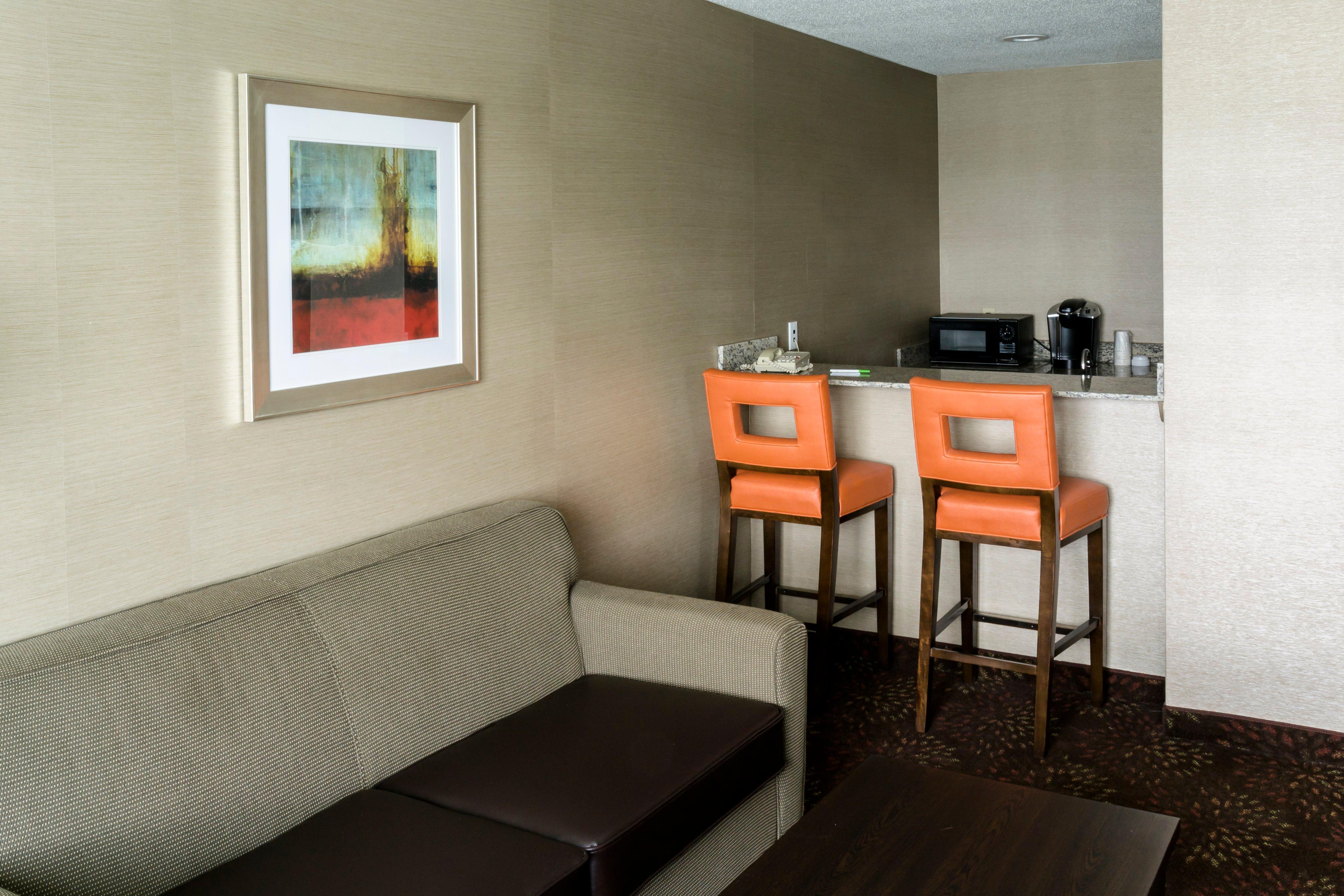Holiday Inn Express Big Rapids By Ihg Eksteriør billede