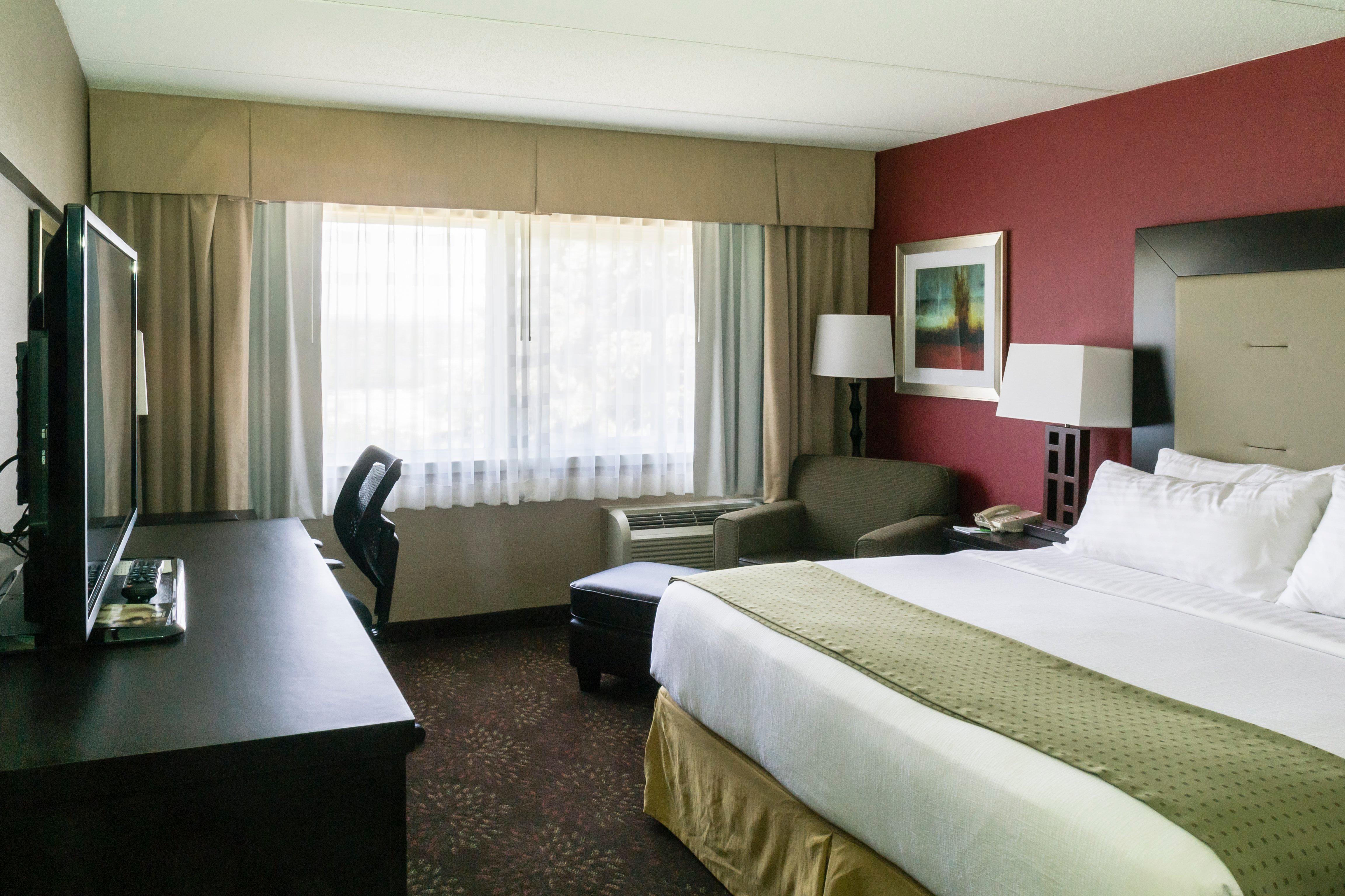 Holiday Inn Express Big Rapids By Ihg Eksteriør billede